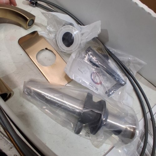 DELTA LINEAX SINGLE HANDLE BATHROOM FAUCET WITH POP-UP DRAIN - 1.2 GPM - CHAMPAGNE BRONZE (MODEL: 562SH-CZMPU-DST) image 4