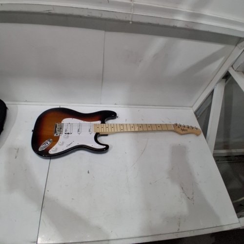 INDIO ELECTRIC GUITAR -RIGHT HAND - 38.5" - SUNBURST image 2