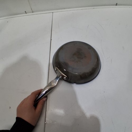 STAINLESS STEEL FRYING PAN - 8" - SILVER/BLACK image 3