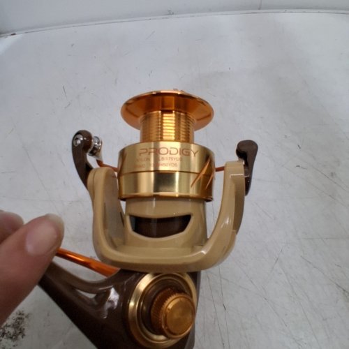 BPS PRODIGY SPINNING REEL -5.0:1 GEAR RATIO - RIGHT-HAND RETRIEVE - BLUE / BROWN / ORANGE image 5