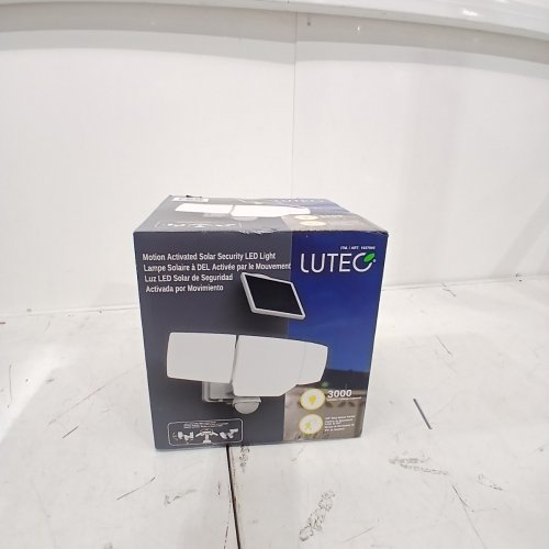 LUTEC MOTION ACTIVATED SOLAR SECURITY LED FLOOD LIGHT - 5000K - 3000LM - WHITE (MODEL: 1937995) image 2
