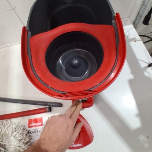 VILEDA EASYWRING SPIN MOP & BUCKET SYSTEM image 8
