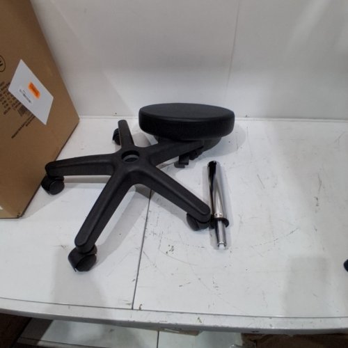 GREENLIFE DELUXE HYDRAULIC ADJUSTABLE HEIGHT ROLLING STOOL - 13" DIAMETER - 17" TO 24" HEIGHT - BLACK (MODEL: 103231) image 2