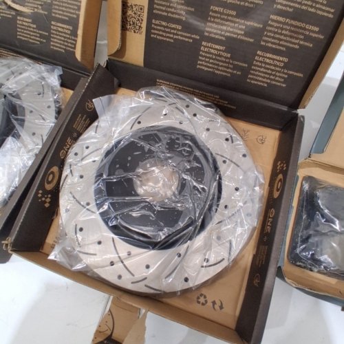 6PC FRONT PERFORMANCE ROTOR AND FRONT CERAMIC DISC BRAKE PADS - SELECT NISSAN MODELS - (MODEL: DS1-981055/CMX-D1736) image 3