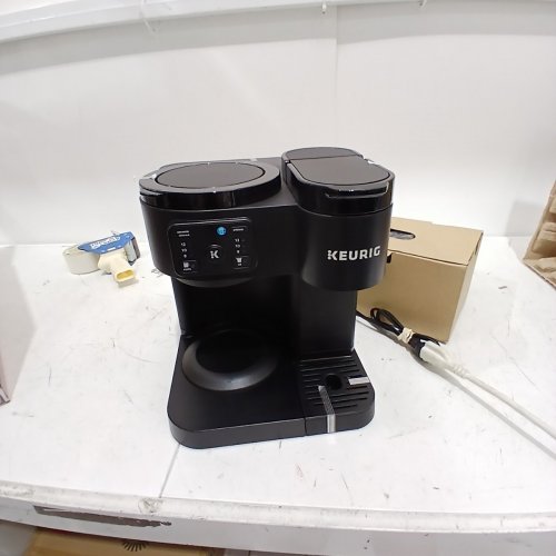 KEURIG SINGLE SERVE AND CARAFE COFFEE MAKER - BLACK (MODEL: K-DUO ESSENTIALS G2) image 5