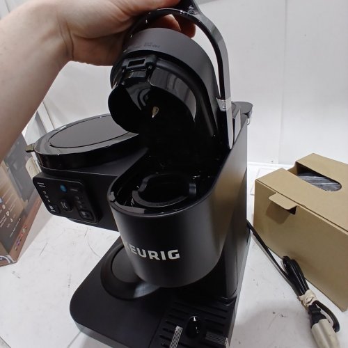 KEURIG SINGLE SERVE AND CARAFE COFFEE MAKER - BLACK (MODEL: K-DUO ESSENTIALS G2) image 11