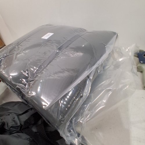 SUV AIR MATTRESS SELF-INFLATING MEMORY FOAM CAR BED MATTRESS FOR SUV - GREY/BLACK (MODEL: CM-T2) image 3