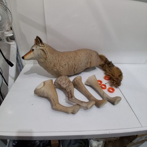 FLAMBEAU MASTERS SERIES LONE HOWLER COYOTE DECOY - 26" image 2