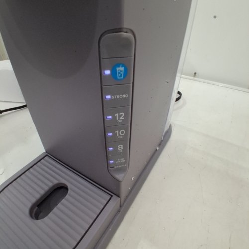 KEURIG K-SLIM + ICED K-ICED SINGLE SERVE COFFEE MAKER - ICE GREY (MODEL: K26F) image 2
