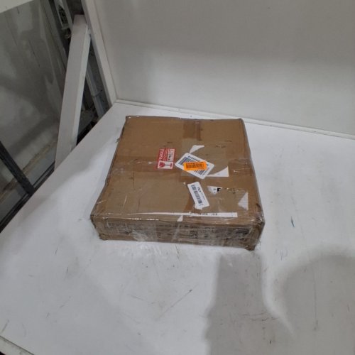 50PK VEVOR PEEL AND STICK FLOORING TILES - 12" X 12" - WHITE MARBLE (MODEL: WB-4503) image 3