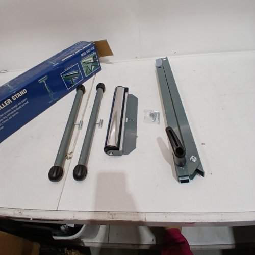 KING CANADA FOLDING ROLLER STAND - 27" - 44" - SILVER (MODEL: KRS-102) image 2