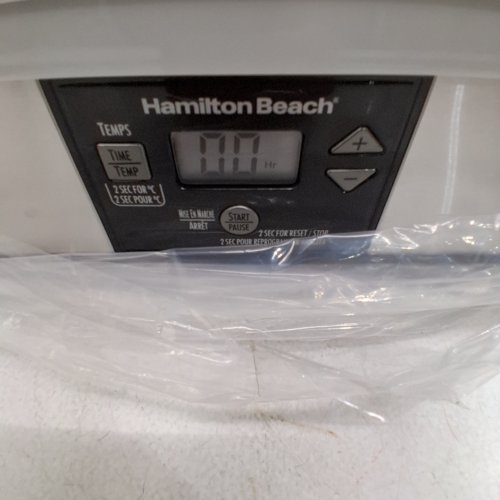 HAMILTON BEACH DIGITAL FOOD DEHYDRATOR WITH 5 STACKABLE TRAYS - WHITE - (MODEL: 32100C) image 2