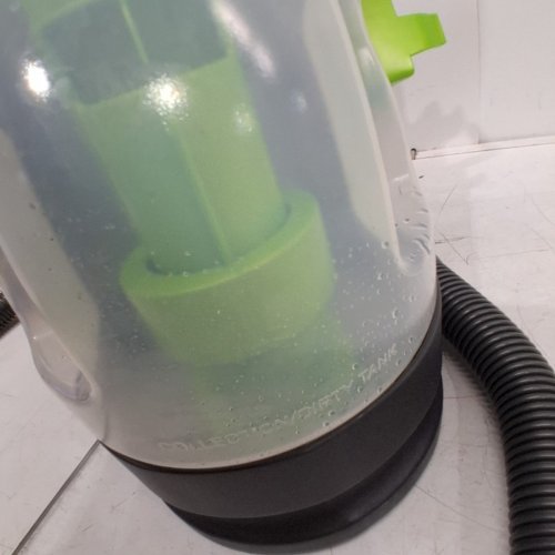 BISSELL LITTLE GREEN PORTABLE CARPET & UPHOLSTERY CLEANER - 48OZ TANK - GREEN/BLACK (MODEL: 14006) image 4