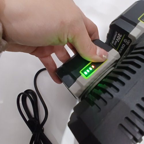 DEKOPRO ELECTRIC CORDLESS SNOW SHOVEL WITH BATTERIES AND CHARGER - 14" X 8" CLEARING - 20V - BLACK/GREEN (MODEL: DKPGSRA014B1) image 2