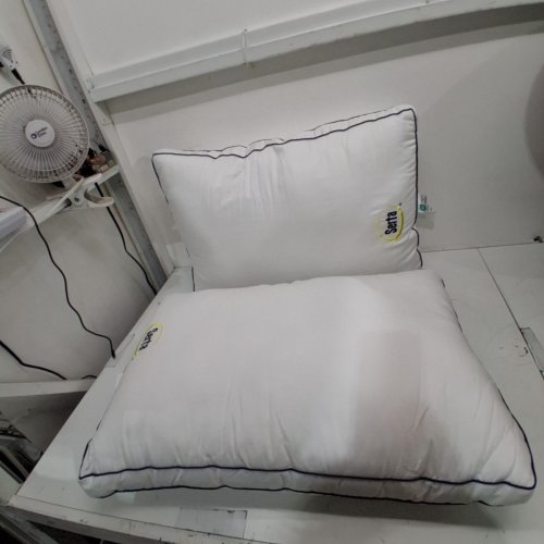 2PK SERTA WHITE GOOSE FEATHER MEDIUM FIRM SLEEPER PILLOW - JUMBO (18" X 26") - WHITE WITH NAVY BORDERS image 3