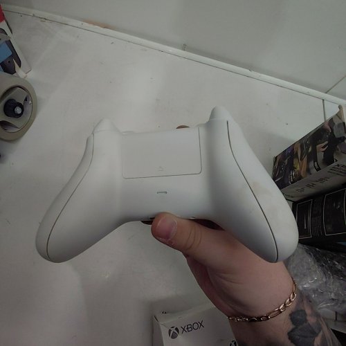 XBOX ONE CORE CONTROLLER - ROBOT WHITE image 3