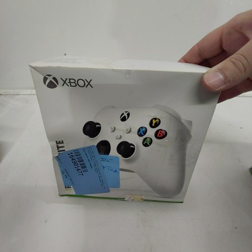 XBOX ONE CORE CONTROLLER - ROBOT WHITE image 4