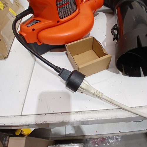 BLACK AND DECKER CORDED BACK PACK LEAF BLOWER, VACUUM & MULCHER, 250MPH, 400CFM - BLACK/ORANGE (MODEL : BEBL7000) image 2