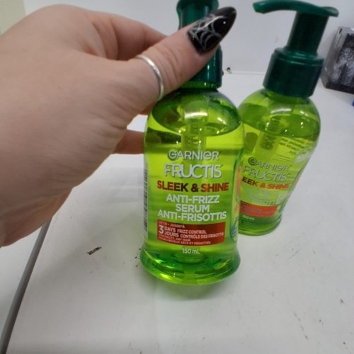 2 GARNIER FRUCTIS SLEEK & SHINE 72 HOUR FRIZZ CONTROL SERUM - 150 ML image 3