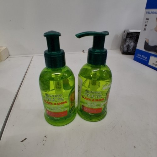 2 GARNIER FRUCTIS SLEEK & SHINE 72 HOUR FRIZZ CONTROL SERUM - 150 ML image 4