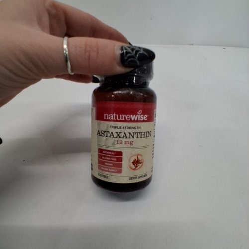 (60 SOFTGELS) NATUREWISE TRIPLE STRENGTH ASTAXANTHIN DIETARY SUPPLEMENT - 12 MG image 2