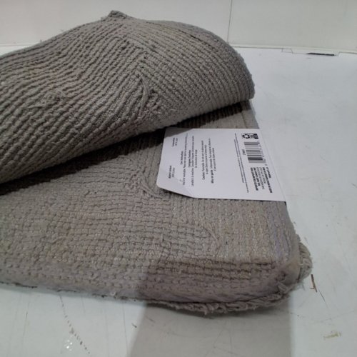 MAINSTAYS SOFT TOUCH BATH RUG - 17" X 24" - GREY image 3