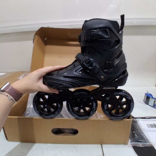 UNISEX JEUWITH 3 WHEEL INLINE SPEED RACING ROLLER SKATES - 8 - BLACK image 2