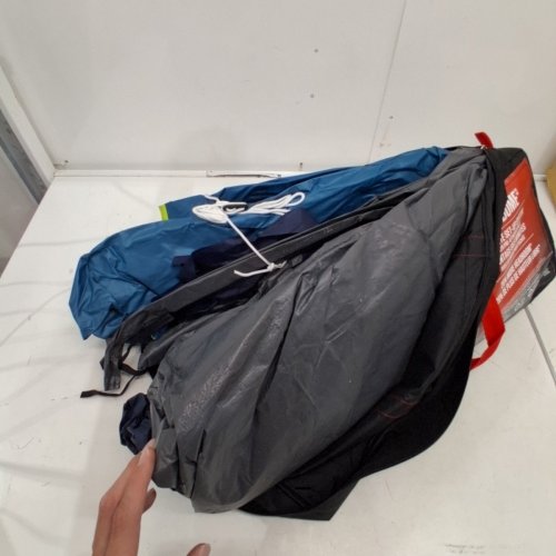 COLEMAN CAMPING SKYDOME DARK ROOM TENT FOR 4-PERSONS - 8FT X 7FT - GREY/BLUE (MODEL: 2000038173) image 2