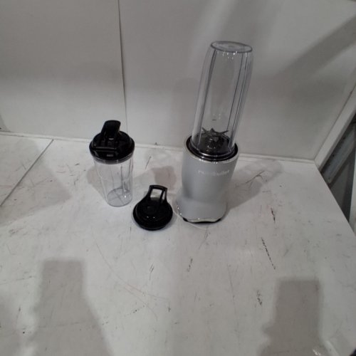 NUTRIBULLET ULTRA TOUCH CONTROL PERSONAL BLENDER - 900ML 1200W - PEARL WHITE (MODEL: NB-500) image 3