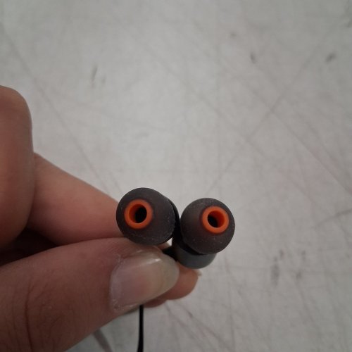 JBL TUNE 310C WIRED HEADPHONES WITH FLAT CABLE AND 3-BUTTON REMOTE AND MICROPHONE - USB-C - BLACK image 3