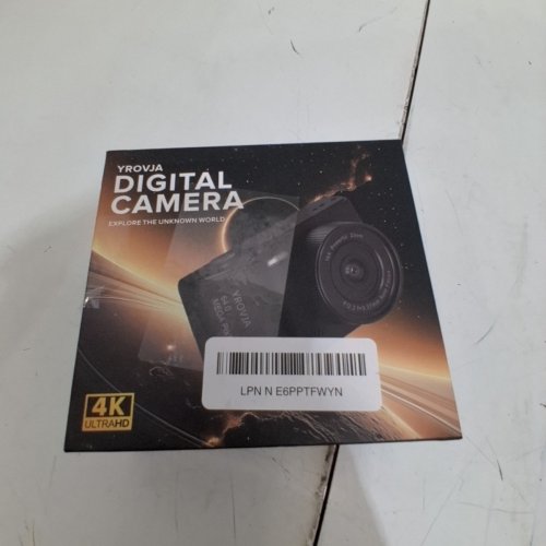 YROVJA DIGITAL CAMERA WITH 80° FLIP SCREEN AND 16X ZOOM -4K - 128G - BLACK image 4