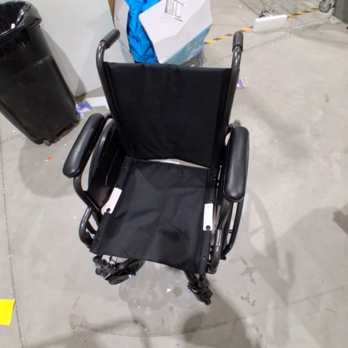 MEDLINE STRONG AND STURDY WHEELCHAIR WITH SWING AWAY LEG RESTS AND 16'' SEAT (MODEL:K1166N22S) image 2