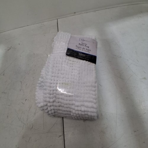 MAINSTAYS NOODLE BATH RUG, 32"X 20" - WHITE image 4