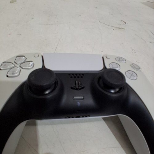 PLAYSTATION 5 DUALSENSE WIRELESS CONTROLLER - WHITE image 3