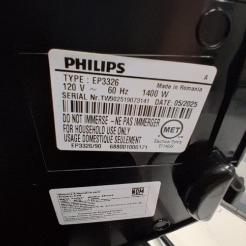 PHILIPS 3300 SERIES FULLY AUTOMATIC ESPRESSO MACHINE WITH INTUITIVE TOUCH DISPLAY & CLASSIC MILK FROTHER - BLACK/CHROME - (MODEL: EP3326/90) image 7