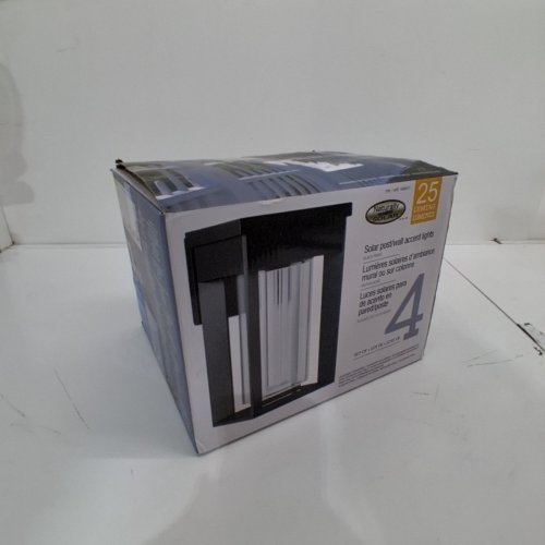 4PK NATURALLY SOLAR WALL/POST ACCENT LIGHTS - 25LM - BLACK (MODEL: 1938011) image 3