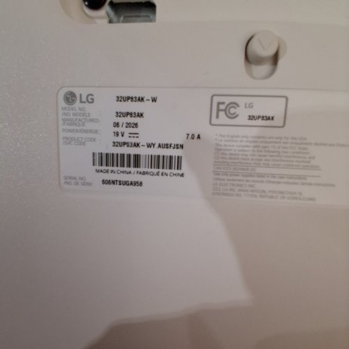 LG 31.5" UHD 4K MONITOR - 60HZ (MODEL: 32UP83AK-W) image 5