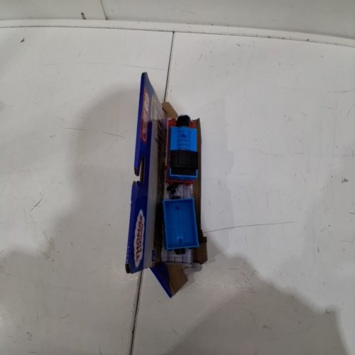 THOMAS & FRIENDS MOTORZED GORDON ENGINE AND COAL CAR - BLUE image 3