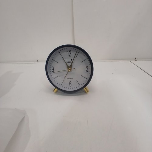 FLOITTUY SUPER SILENT ALARM CLOCK WITH LIGHT - 4" - GOLD / BLACK image 2