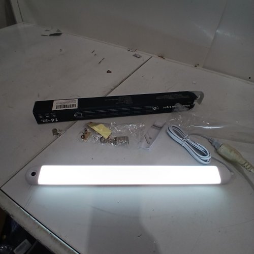MYPLUS UNDER CABINET LIGHTS WITH HAND WAVE ACTIVATION- 16" -WHITE (MODEL:GG201) image 3
