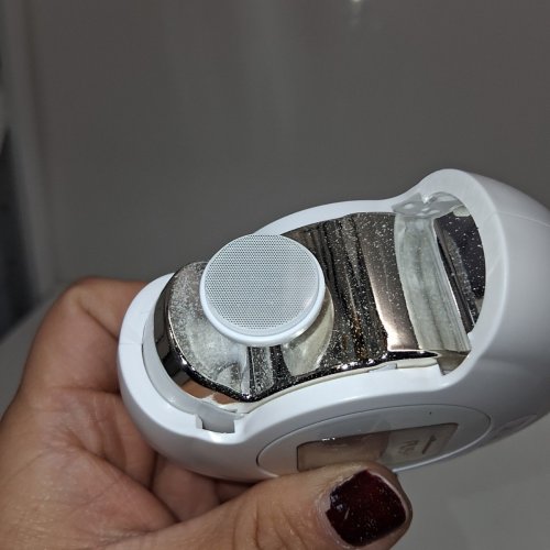 2-IN-1 ELECTRIC NAIL CLIPPERS WITH LCD DIGITAL DISPLAY - WHITE (MODEL: CH-707) image 3