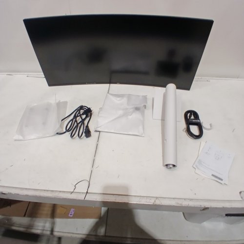 DELL CURVED MONITOR - 34" | USB-C | 1440P | 120HZ | INTEGRATED SPEAKERS - WHITE | SILVER - (MODEL: S3425DW) image 4
