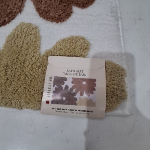 SAFDIE CARVED FLORAL NON-SLIP FLUFFY BATH MAT - 22" X 36" - NEUTRALS/BROWN (MODEL: 1990087) image 4