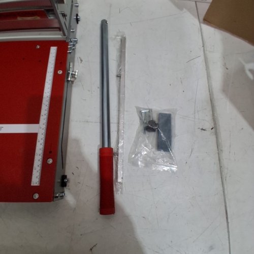 MAIHUITE PROFESSIONAL VINYL FLOORING CUTTER WITH ADJUSTABLE ANGLES - 17MM THICK - 13" - RED-(MODEL:LFC-300 PRO) image 3