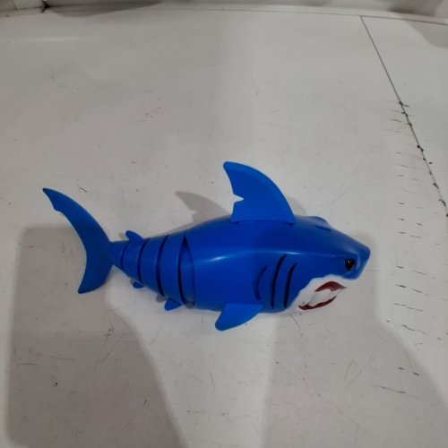 SWIMWAYS RAINBOW REEF FINN DIESEL WATER-ACTIVATED SWIMMING SHARK POOL TOY - 12" - BLUE (STYLE: FINN DIESEL) image 4