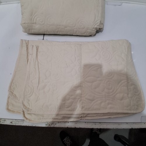 3PC MADISON PARK QUILT SET WITH SHAMS - QUEEN - CREAM image 3