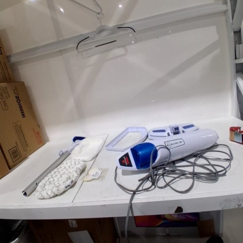 BISSELL POWER FRESH STEAM MOP WITH NATURAL SANITIZATION - FLOOR STEAMER, TILE CLEANER, AND HARD WOOD FLOOR CLEANER - 29" TALL 1500W - BLUE AND WHITE - (MODEL: 1940A) image 4