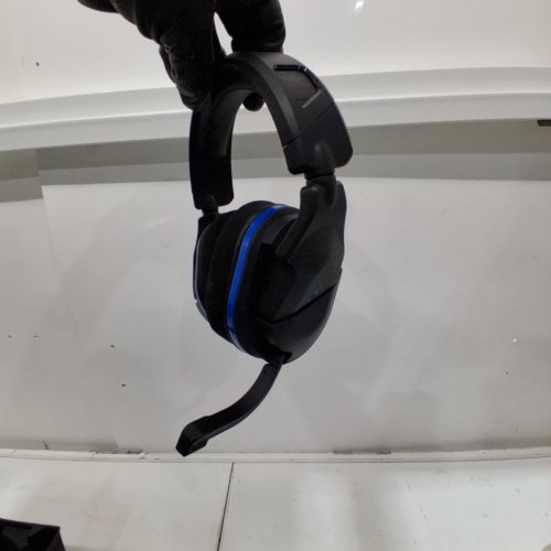 TURTLE BEACH PS4 STEALTH 600 GAMING HEADSET image 5