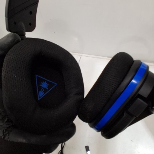 TURTLE BEACH PS4 STEALTH 600 GAMING HEADSET image 8