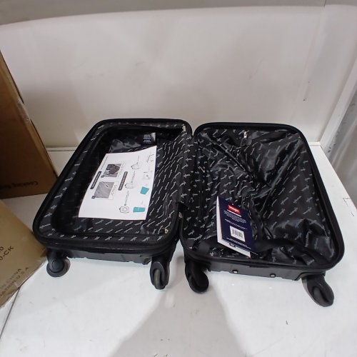 WRANGLER ASTRAL HARDSIDE LUGGAGE WITH THE BUILT-IN 3-IN-1 CUP HOLDER, PHONE HOLDER, AND USB PORT IN THE BACK - 20'' - DARK SHADOW (MODEL: ‎WR-92020-3C-013) image 4